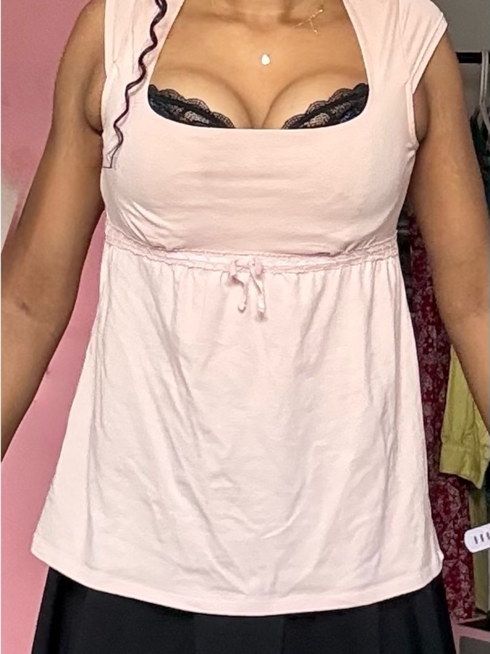 Women's Scoop Neck Tank Top - Pink